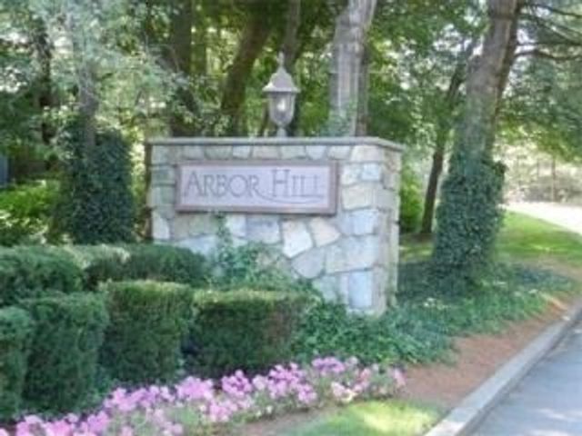 179 Tall Oaks Dr C, Weymouth, MA 02190
