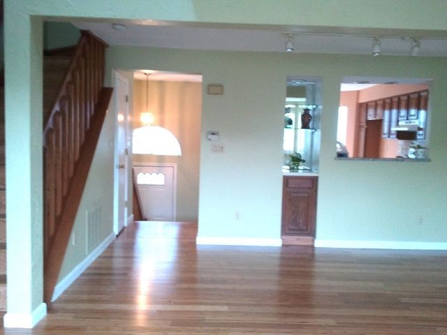 179 Tall Oaks Dr C, Weymouth, MA 02190