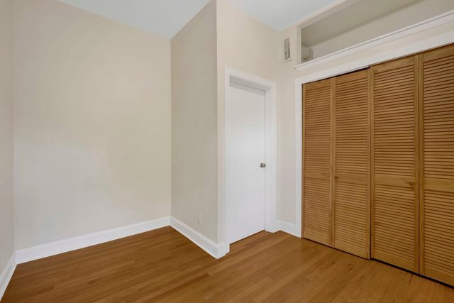 616 S Loomis Street 2, Chicago, IL 60607