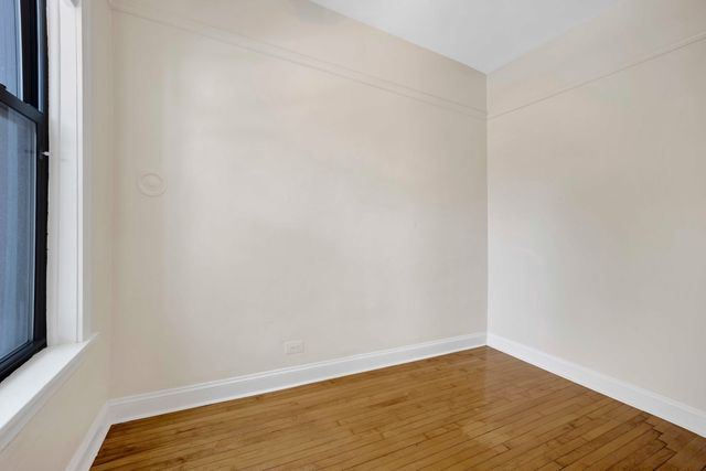616 S Loomis Street 2, Chicago, IL 60607