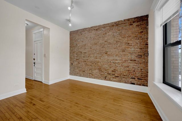 616 S Loomis Street 2, Chicago, IL 60607