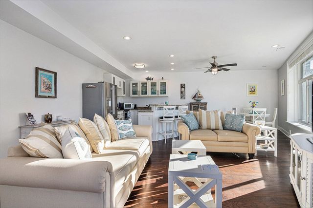 259 Kalamazoo Street 4, South Haven, MI 49090