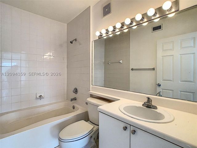 2080 W Preserve Way 303, Miramar, FL 33025