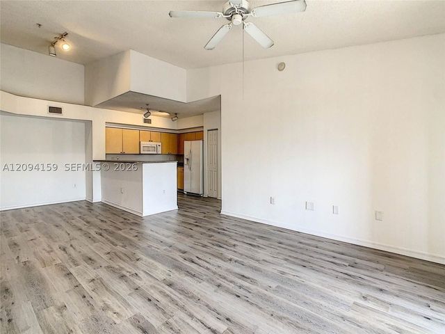 2080 W Preserve Way 303, Miramar, FL 33025