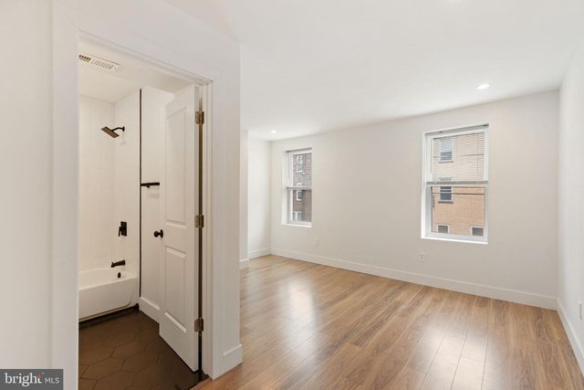 2014 N 3RD ST, Philadelphia, PA 19122