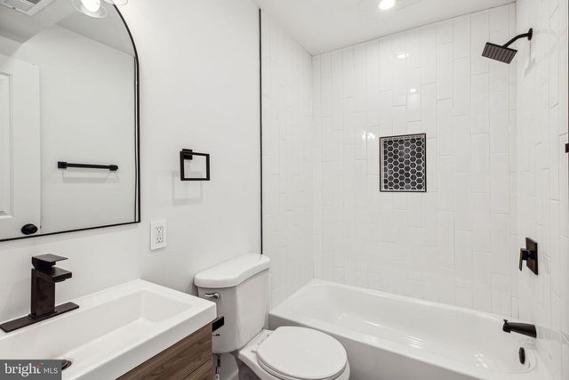 2014 N 3RD ST, Philadelphia, PA 19122