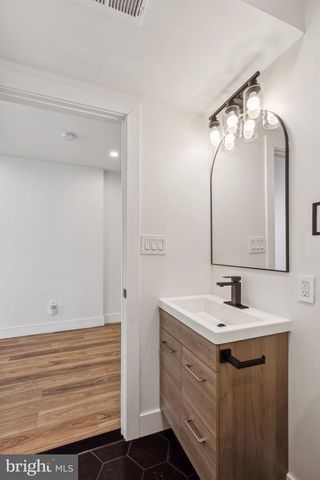 2014 N 3RD ST, Philadelphia, PA 19122
