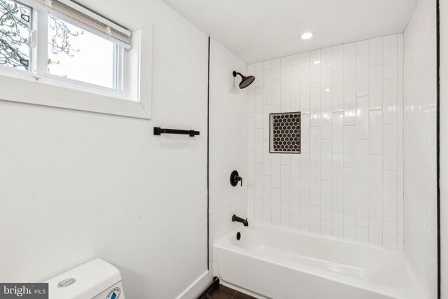 2014 N 3RD ST, Philadelphia, PA 19122