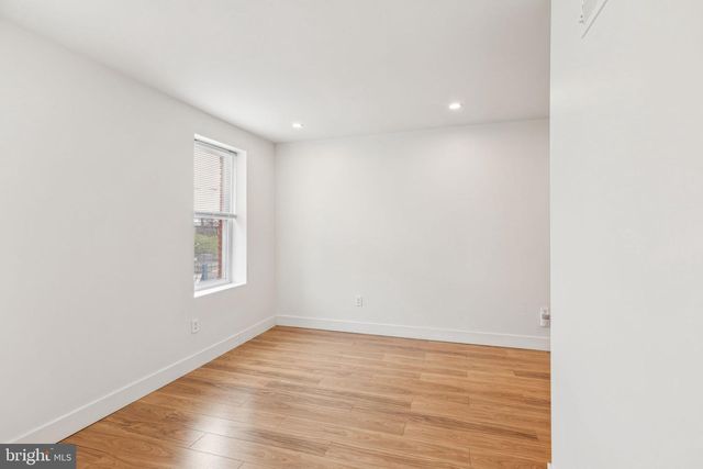 2014 N 3RD ST, Philadelphia, PA 19122