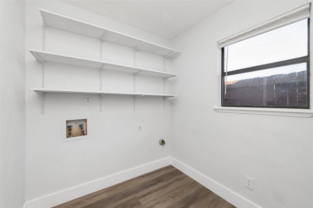 2119 Meadfoot Road, Carrollton, TX 75007