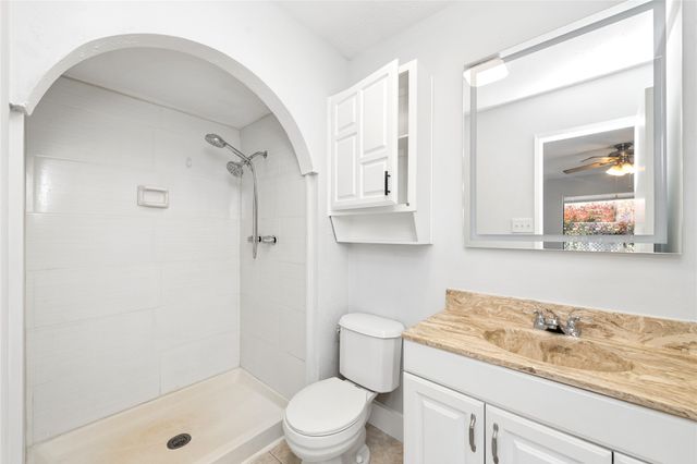 2119 Meadfoot Road, Carrollton, TX 75007