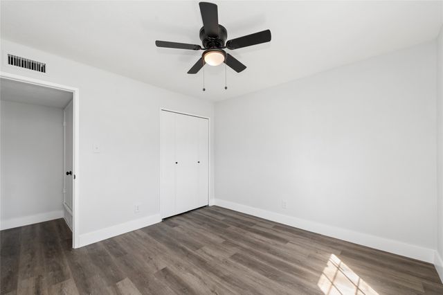 2119 Meadfoot Road, Carrollton, TX 75007