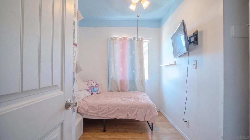 Image 15 of property listing at 525 25Th, San Diego, CA 92102