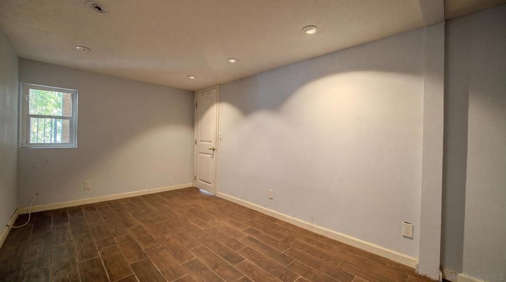 Image 23 of property listing at 525 25Th, San Diego, CA 92102
