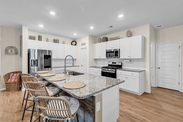 807 Dusty Pine Way, Myrtle Beach, SC 29588