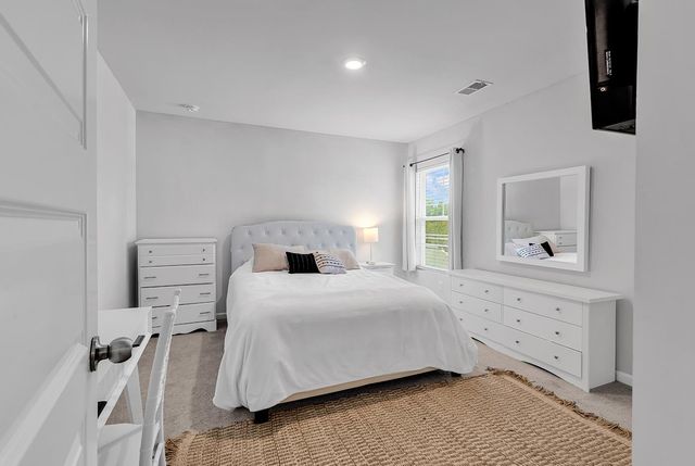 807 Dusty Pine Way, Myrtle Beach, SC 29588
