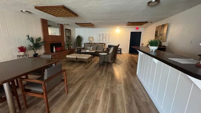 333 Orange Avenue 41, Coronado, CA 92118