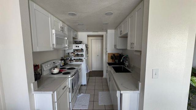 333 Orange Avenue 41, Coronado, CA 92118