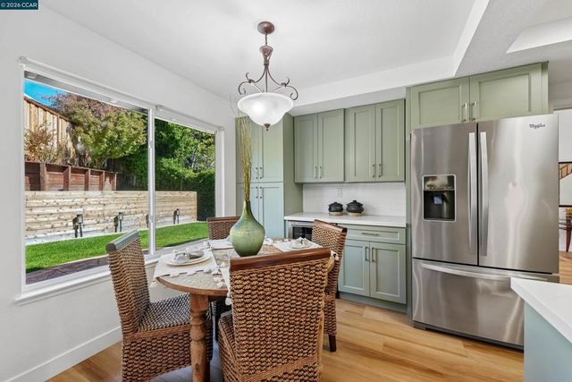 4860 Reno Ln, Richmond, CA 94803