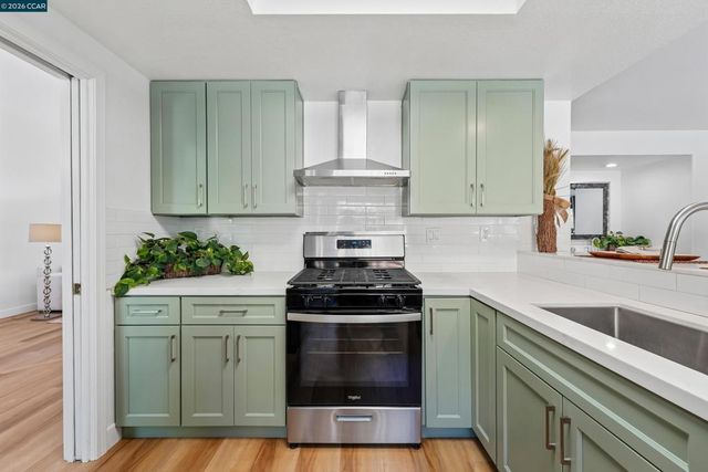 4860 Reno Ln, Richmond, CA 94803