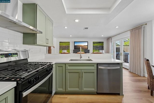 4860 Reno Ln, Richmond, CA 94803
