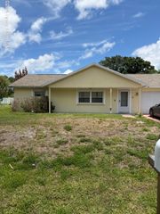 913 Commerce Road SE, Palm Bay, FL 32909