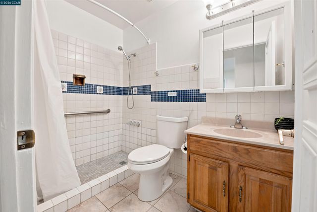 306 Winchester St, Vallejo, CA 94590
