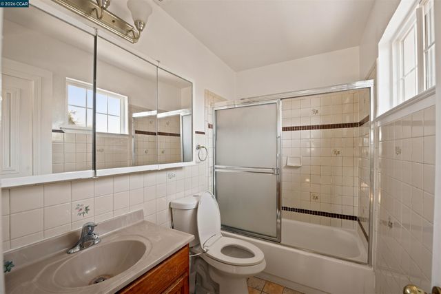306 Winchester St, Vallejo, CA 94590
