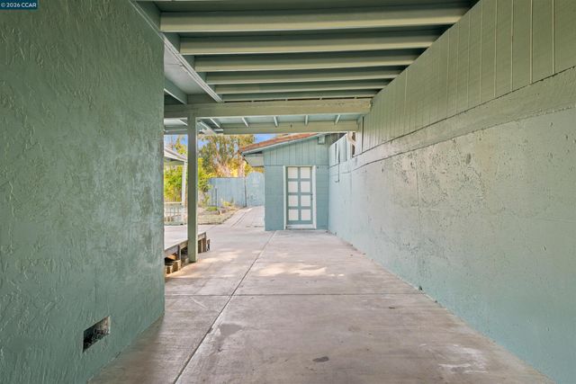 306 Winchester St, Vallejo, CA 94590