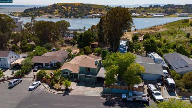 306 Winchester St, Vallejo, CA 94590