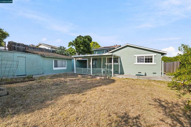 306 Winchester St, Vallejo, CA 94590