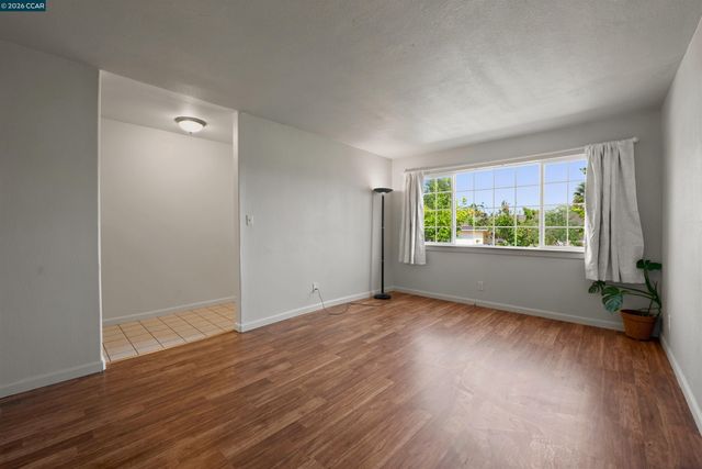306 Winchester St, Vallejo, CA 94590