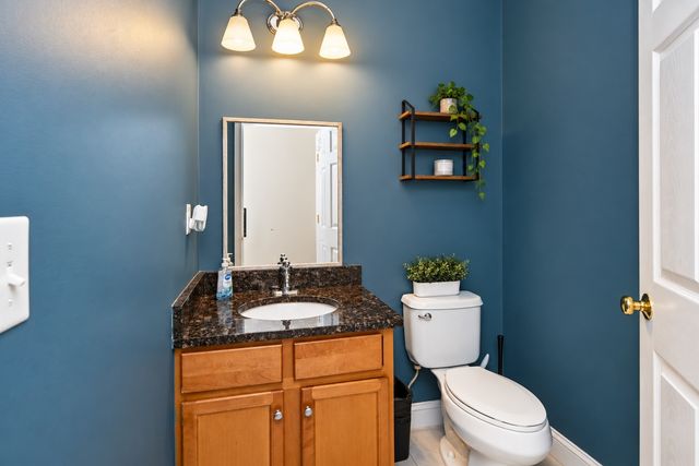 14 West Ledge Rd, Clinton, MA 01510