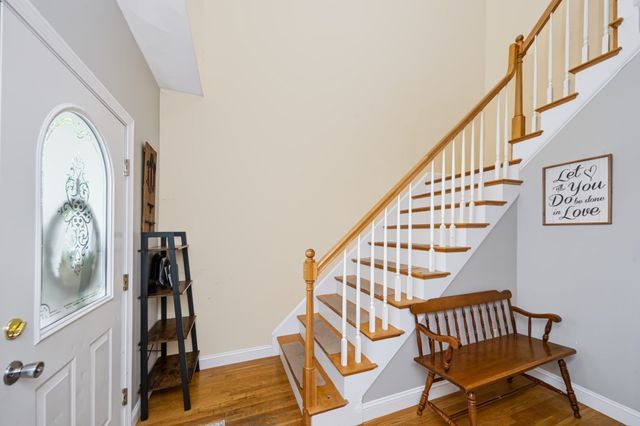 14 West Ledge Rd, Clinton, MA 01510