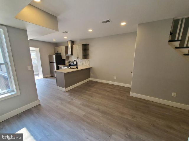 6015 N 3RD ST, Philadelphia, PA 19120