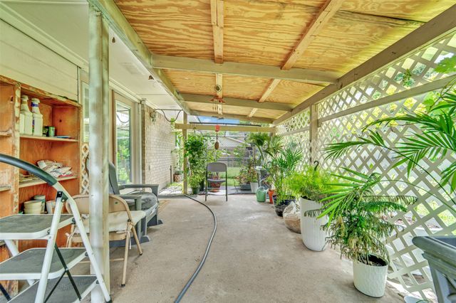 342 Meadowhill Drive, Garland, TX 75043