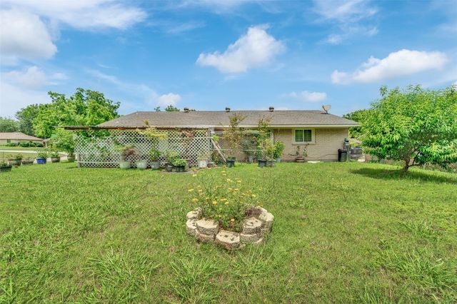 342 Meadowhill Drive, Garland, TX 75043