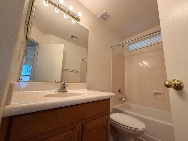 602 N 166th Lane, Goodyear, AZ 85338