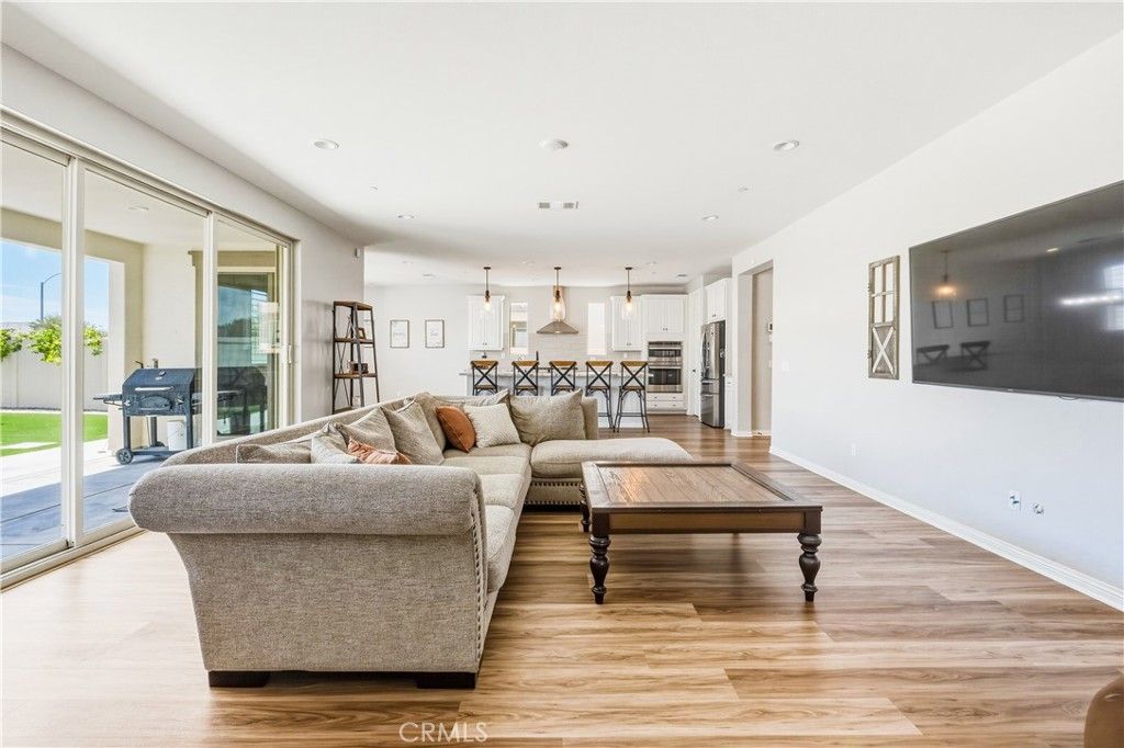 32163 Verbena, Temecula, CA 92591 — photo 3