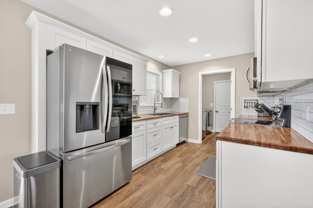 980 White Rd, Portland, TN 37148