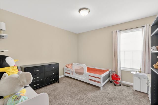 980 White Rd, Portland, TN 37148