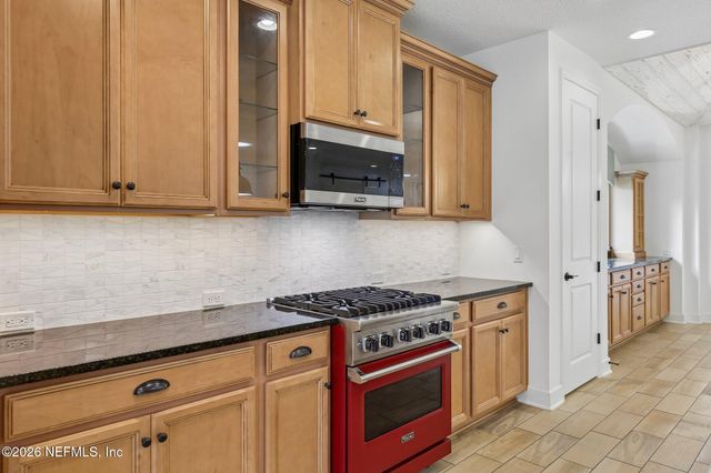 122 PINE MANOR Drive, Jacksonville, FL 32081