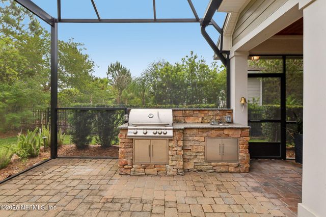 122 PINE MANOR Drive, Jacksonville, FL 32081