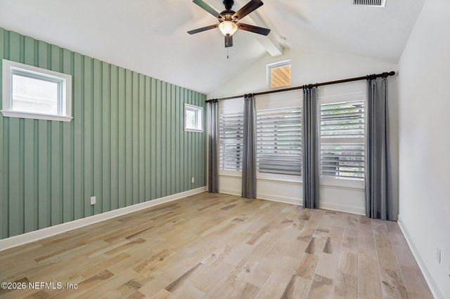 122 PINE MANOR Drive, Jacksonville, FL 32081
