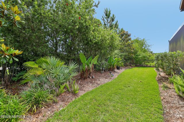 122 PINE MANOR Drive, Jacksonville, FL 32081