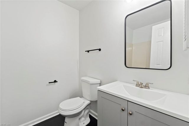 1709 Da Vinci DR, Virginia Beach, VA 23454