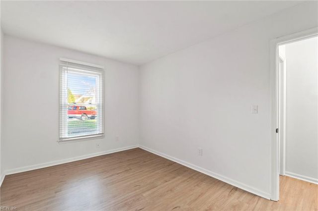 1709 Da Vinci DR, Virginia Beach, VA 23454