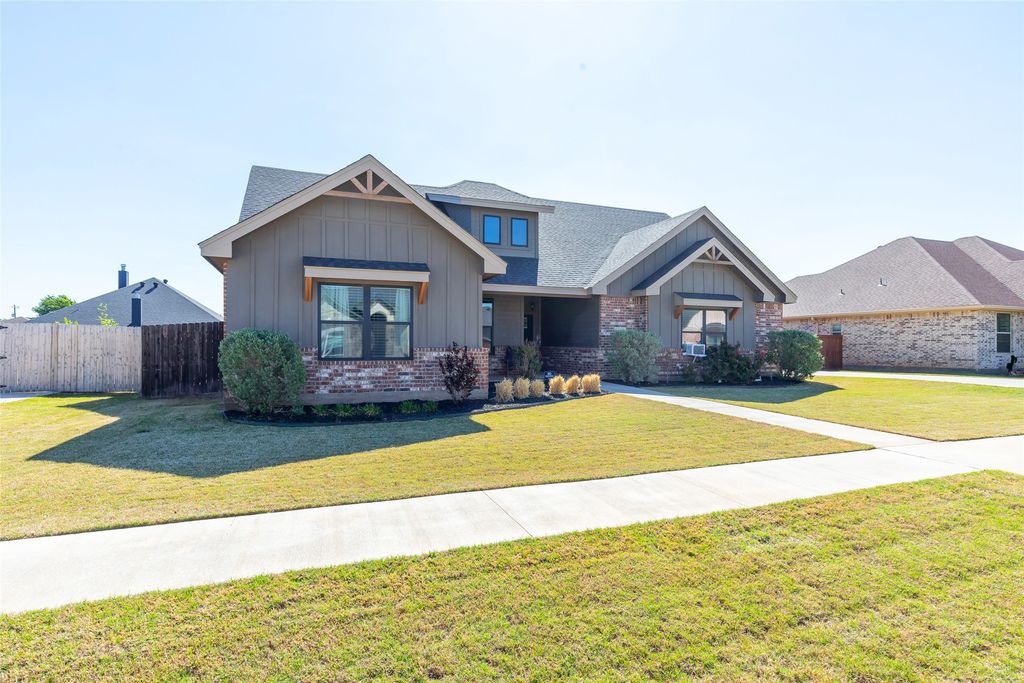 6817 Red Yucca Road, Abilene, TX 79606