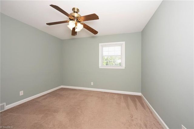 131 Parsonage Drive, Advance, NC 27006