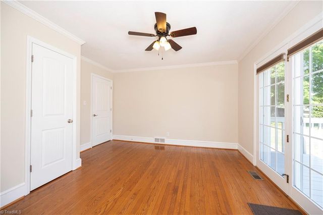 131 Parsonage Drive, Advance, NC 27006